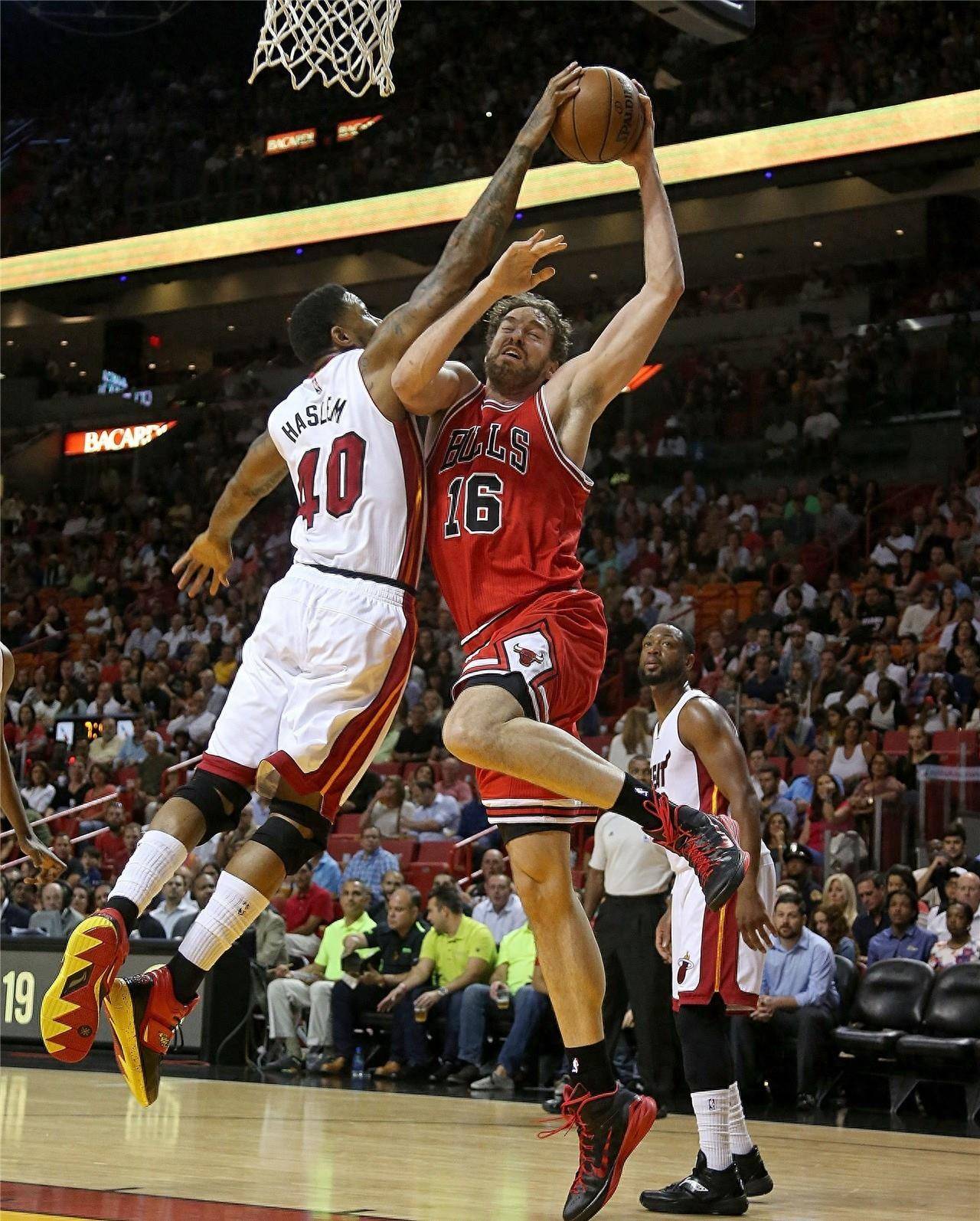 中不仅仅依 中不仅仅依