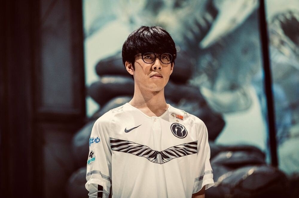 这些看似各 这些看似各